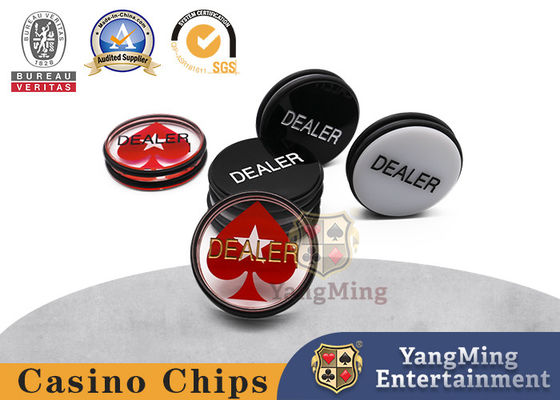 kopen Acryl PVC Baccarat Marker Zwart en Wit Zilken Scherm Gravureerd Texas Poker Dealer Button online vervaardiging