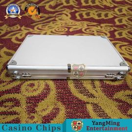 kopen 600pcs om Vastgesteld de Dragerhandvat en Slot van Chip Case 11.5g Clay Ceramic Portable Gambling Chips van de Vormrfid Pook online vervaardiging