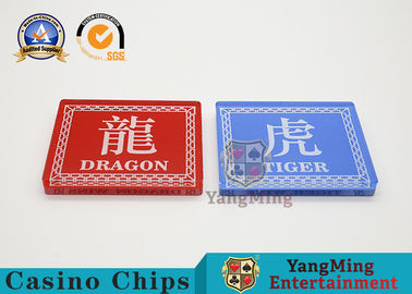 kopen 94*70*11mm Knoop van de de Pookhandelaar van Baccarattellers de Dragon Tiger Gambling Casino Table Cards Gedrukte online vervaardiging