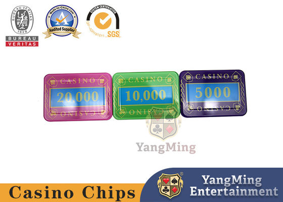 Casino Crystal Poker Chips Set Lucency Acrylic 730 PCS Plastic Gaming Set Met In Aluminium Case