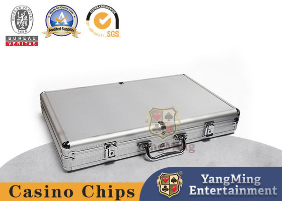600pcs om Vastgesteld de Dragerhandvat en Slot van Chip Case 11.5g Clay Ceramic Portable Gambling Chips van de Vormrfid Pook
